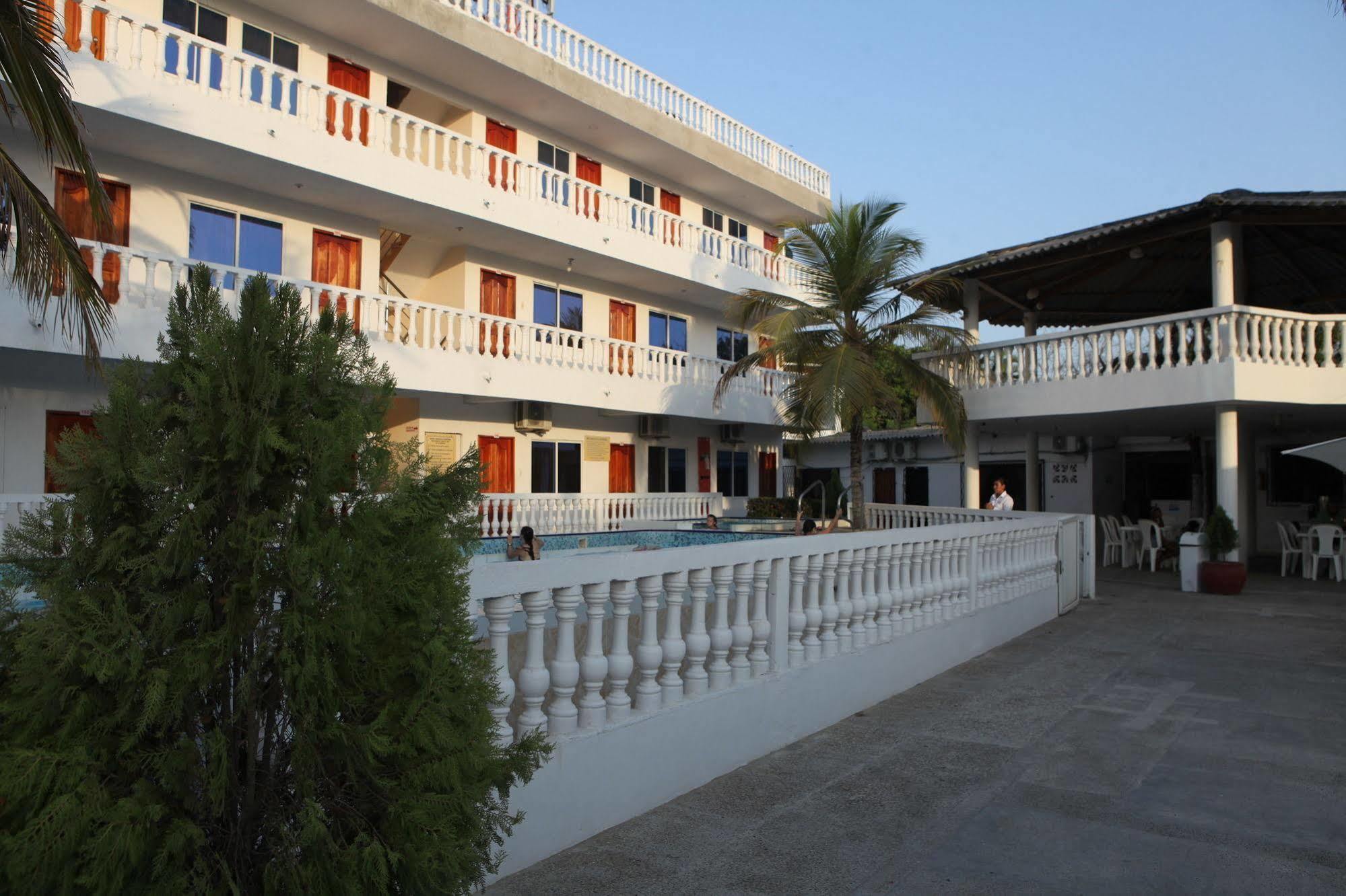 Hotel Boquilla Suites By Geh Suites Cartagena Exteriör bild