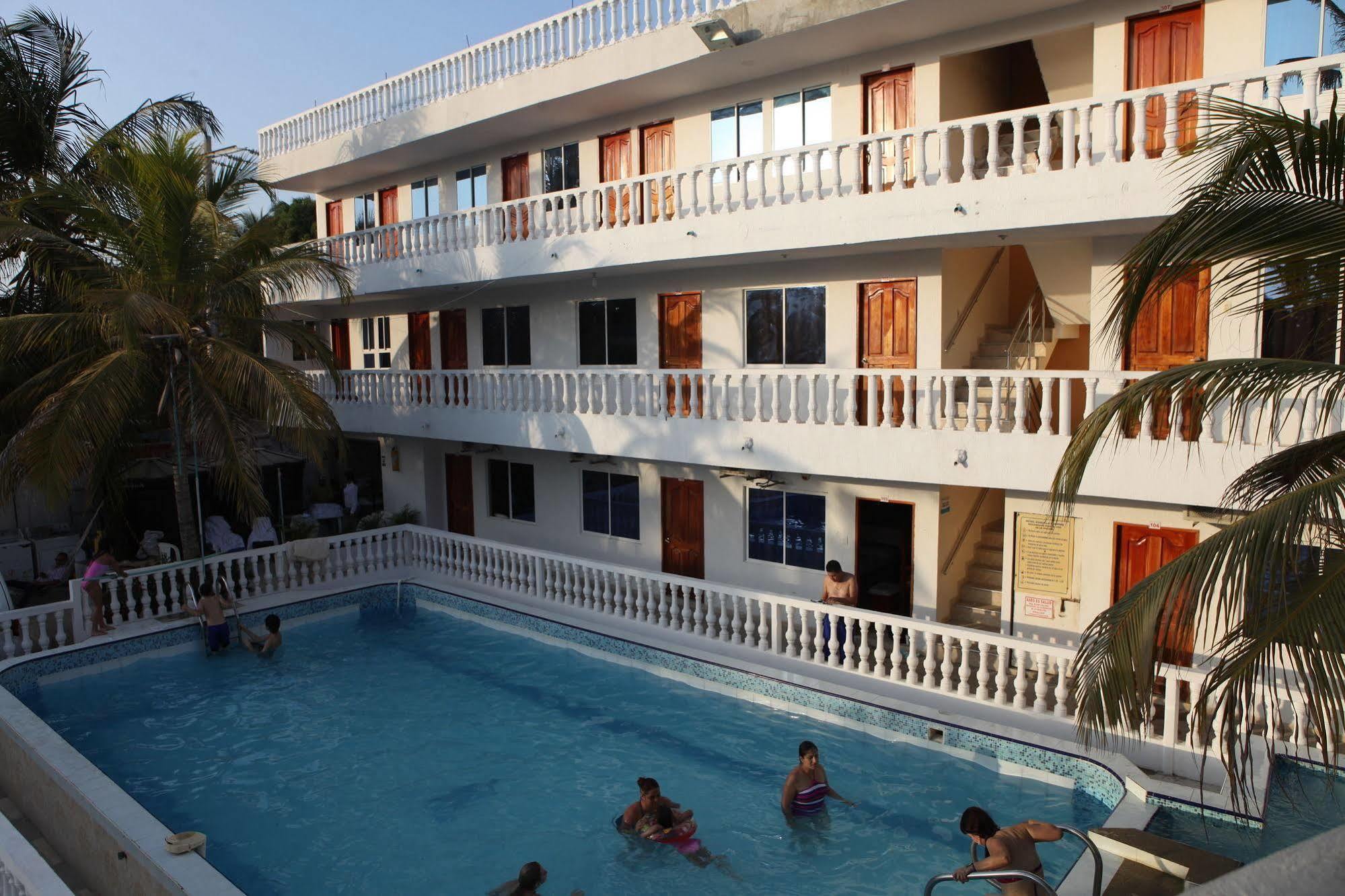 Hotel Boquilla Suites By Geh Suites Cartagena Exteriör bild